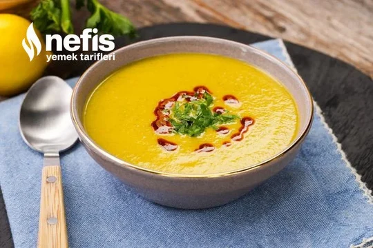 Kereviz çorbası: kitapçığın 33. sayfasındaki yemek görseli